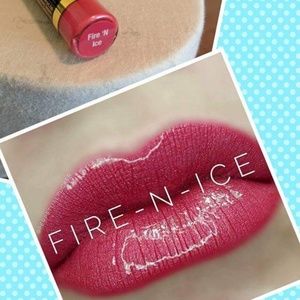Fire n ice lipsense color w/ glossy gloss w/ remov