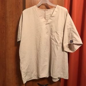 Men's Cherokee tan scrub top size 2XL