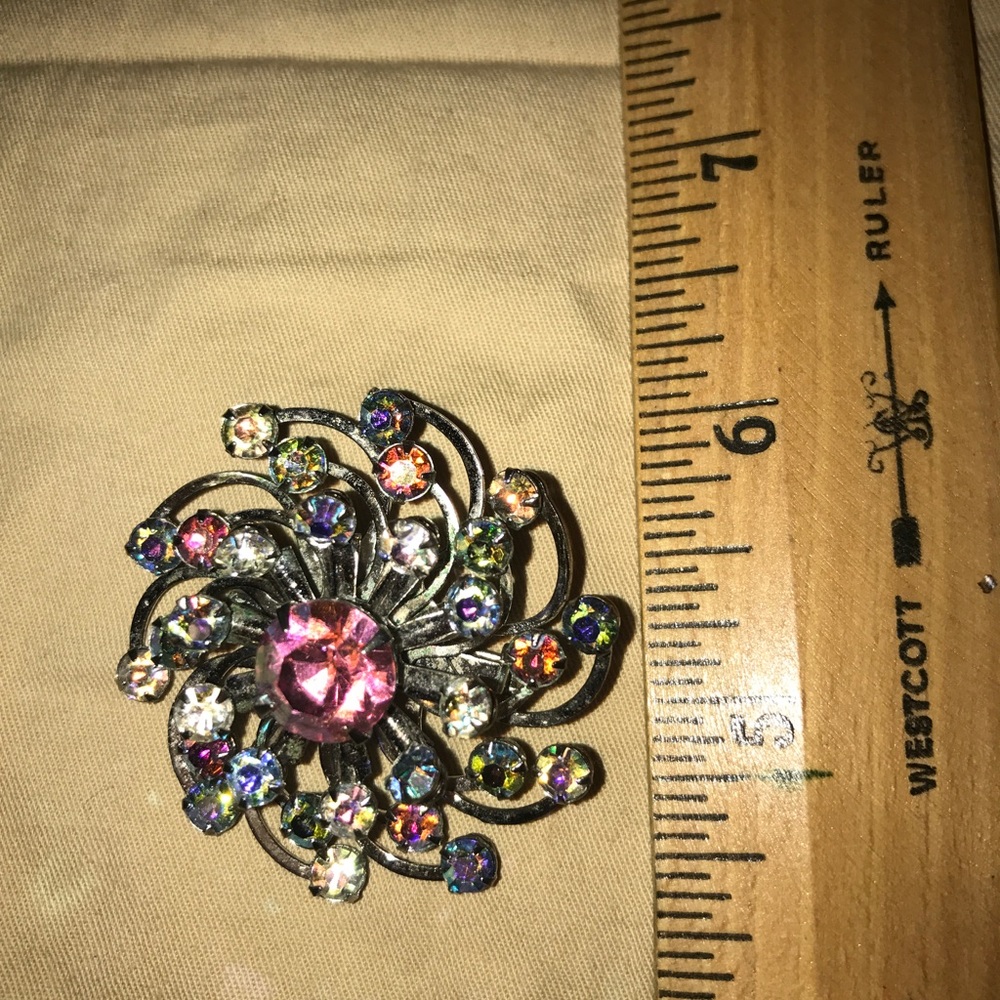 Stunning Aurora Spiral Vintage Sunburst Brooch