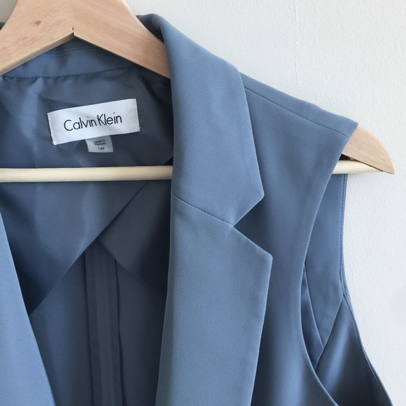 Calvin Klein Long Vest - Picture 3 of 6