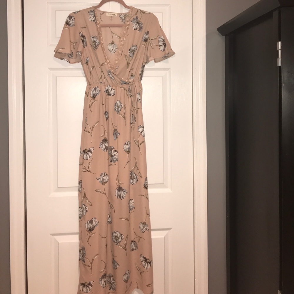 Maxi dress