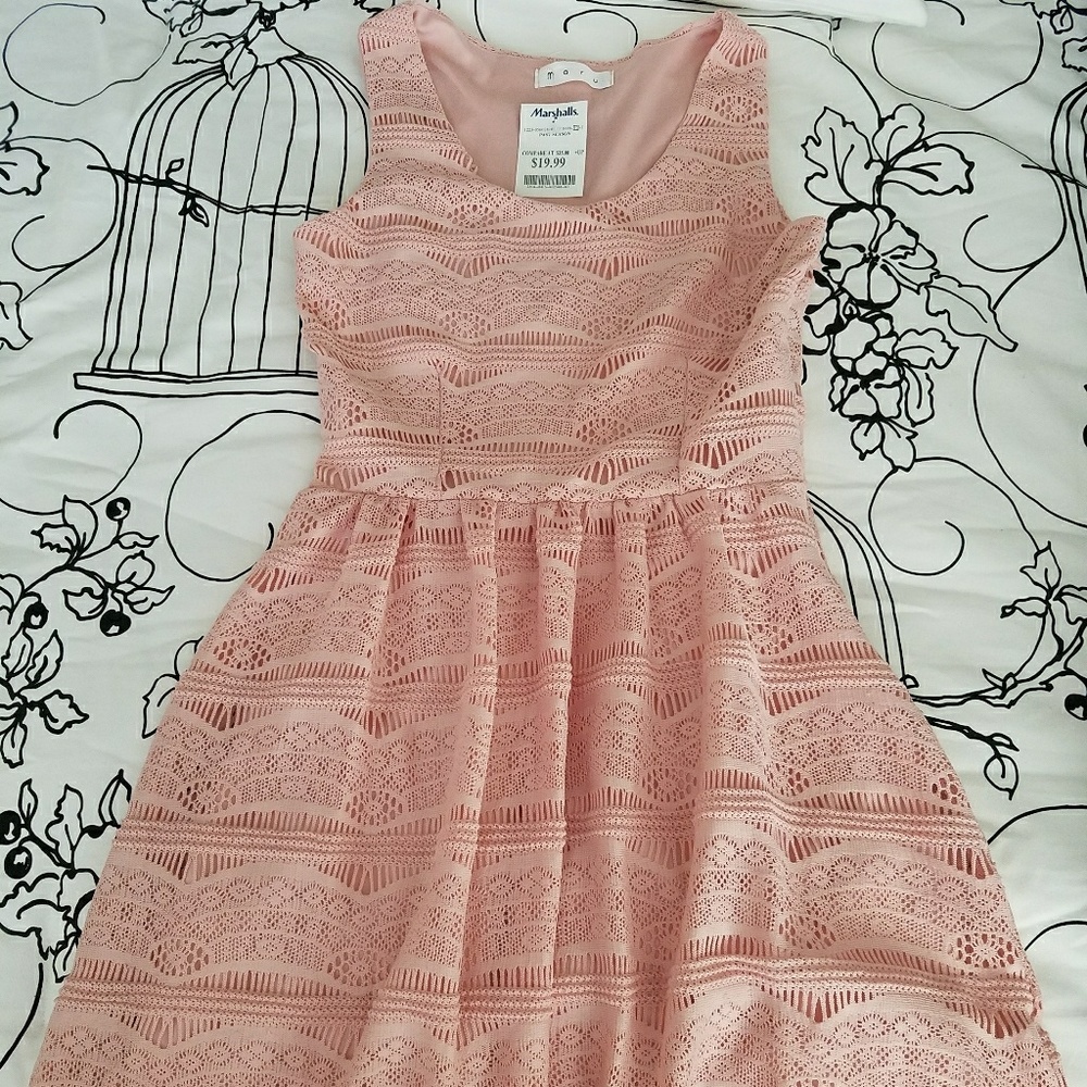 Maru dress