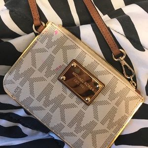 Michael Kors wristlet