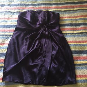 Sleeveless purple dress