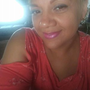 Meet your Posher, Lorena