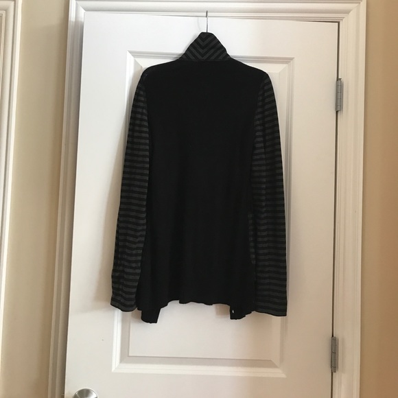 Bailey 44 stripe blazer with built in cardigan - Picture 3 of 5