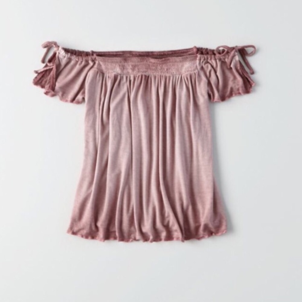 American Eagle Cold Shoulder Top