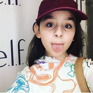 Meet your Posher, Alyssa