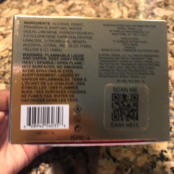 Perfume RiRi by Rihanna - Picture 3 of 5