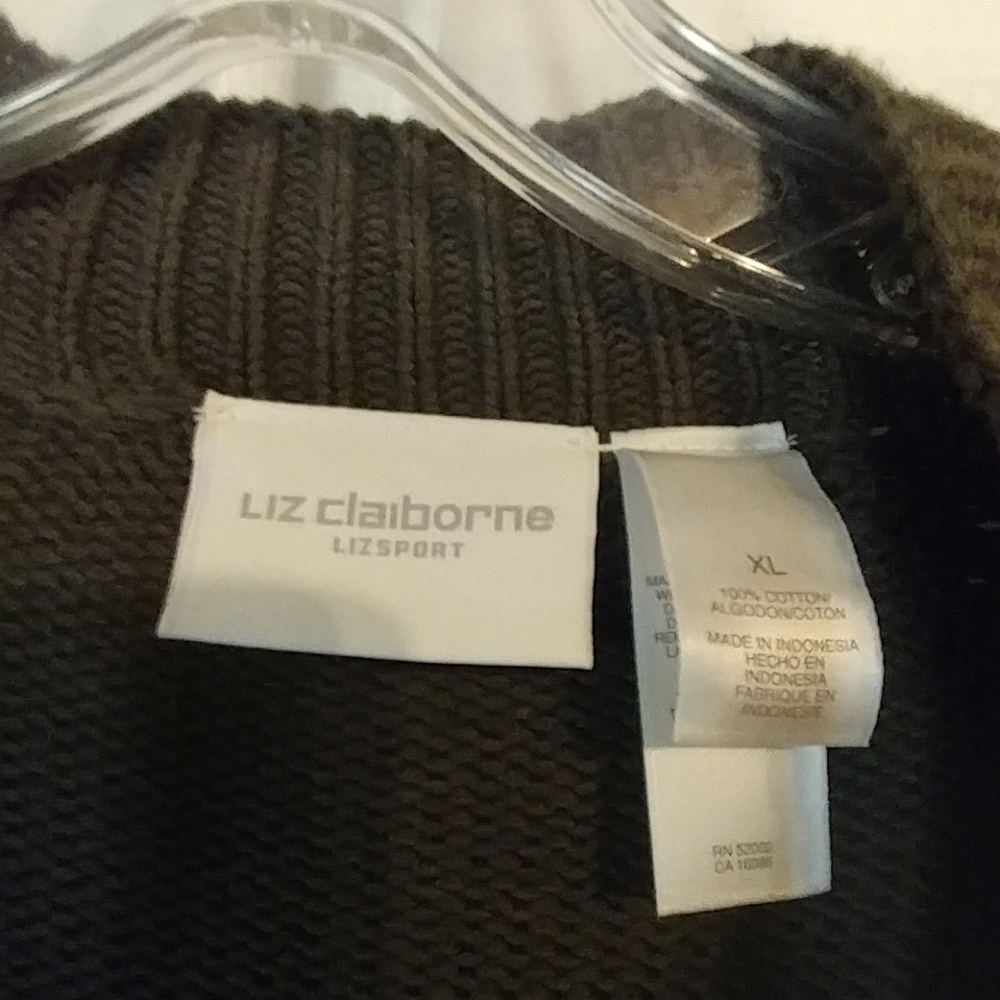 Sweater - Picture 3 of 5
