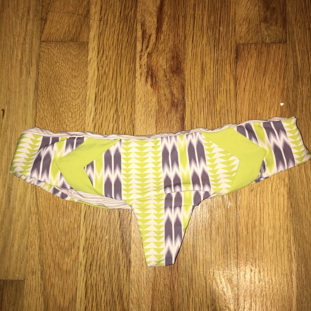 acacia mentawai in arrow bottoms