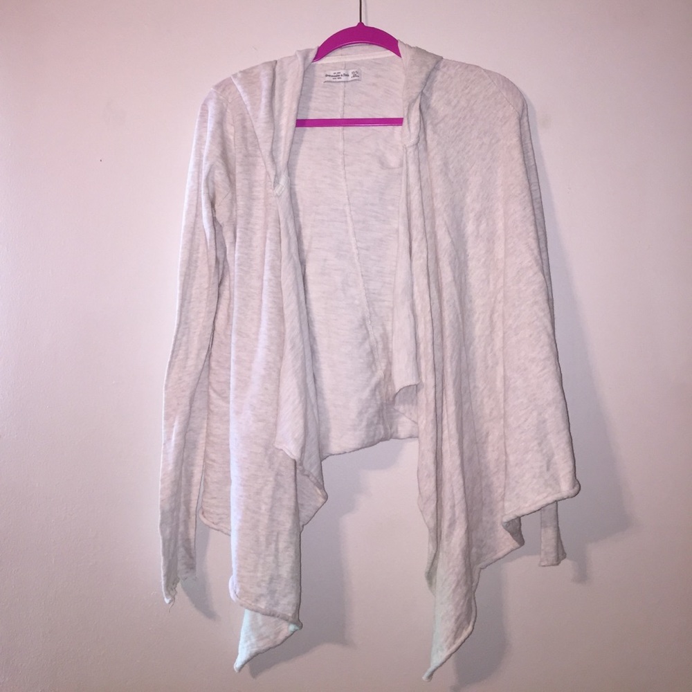 ABERCROMBIE CARDIGAN SIZE xs/s