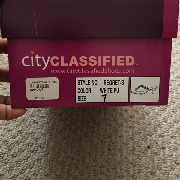 Shoes - Picture 4 of 5