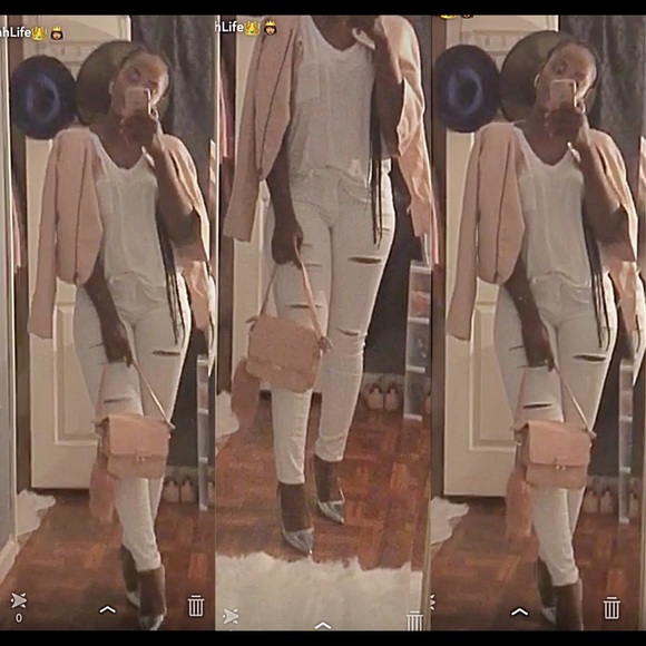 Perfect outfit for any occasion - Picture 1 of 4