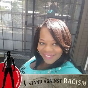 Meet your Posher, Juanita