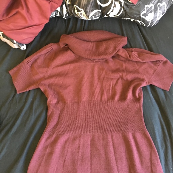 NY&CO Eva Mendes Maroon Stretch Dress - Picture 2 of 3