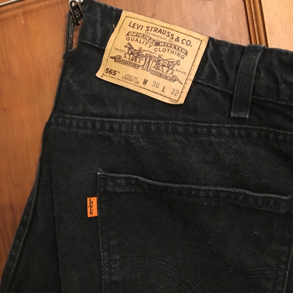 Levi's Men's 565 Black Jeans