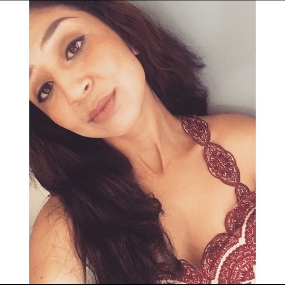 Meet your Posher, Leticia