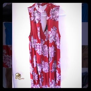 Floral key-hole shift dress sz s