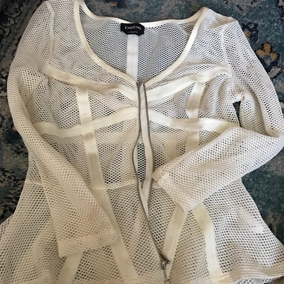 Bebe top - Picture 1 of 3