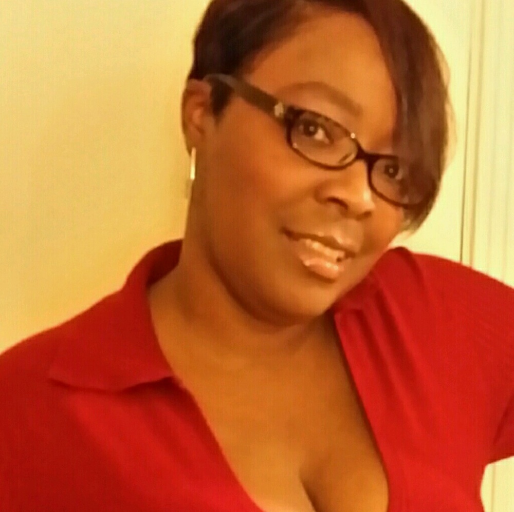 Meet your Posher, Malinda