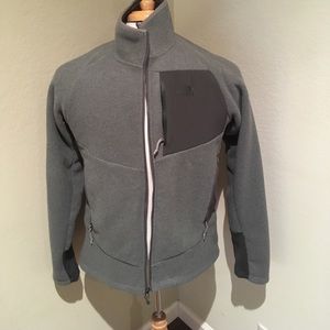 Men's north face fleece full zip jacket, worn 2x