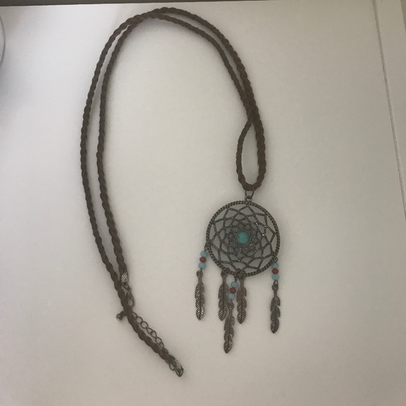 FOREVER 21 NECKLACE. - Picture 2 of 6