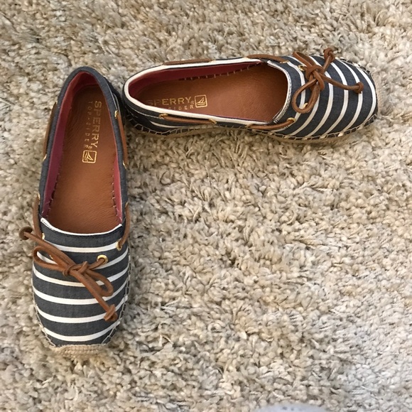 Sperry - Stripe Espadrilles - Picture 2 of 2