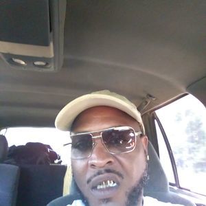 Meet your Posher, Sebron