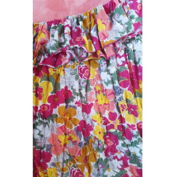 One shoulder floral top - Picture 2 of 2