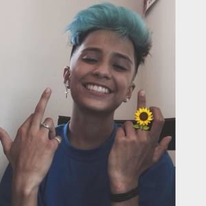 Meet your Posher, Travis