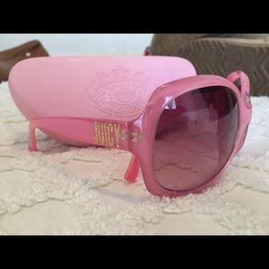 Juicy sunglasses with case