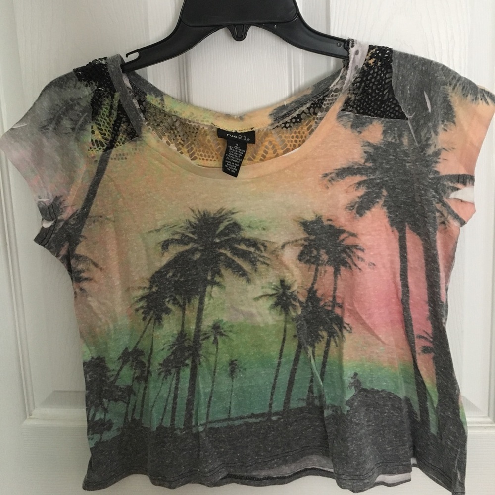 Rue21 crop top