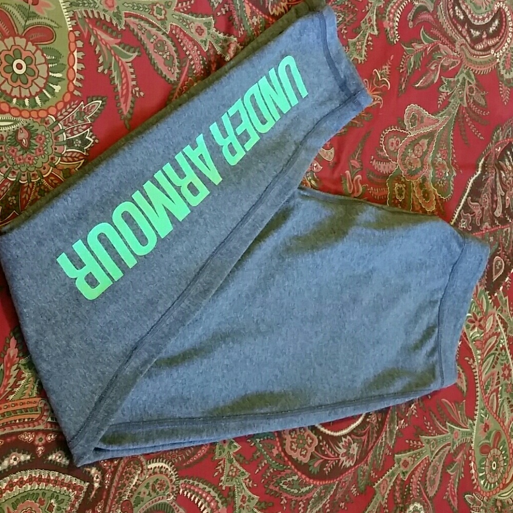 EUC Under Armour Gray/Green Favorite Leggings