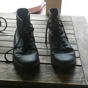 Dr Marten boots