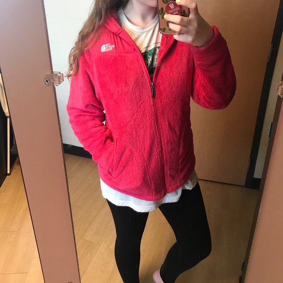 The North Face Women's Oso Hoodie (Pink) - Picture 2 of 7