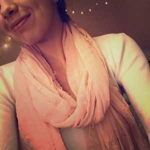 🌸 2 for $12🌸pink scarf