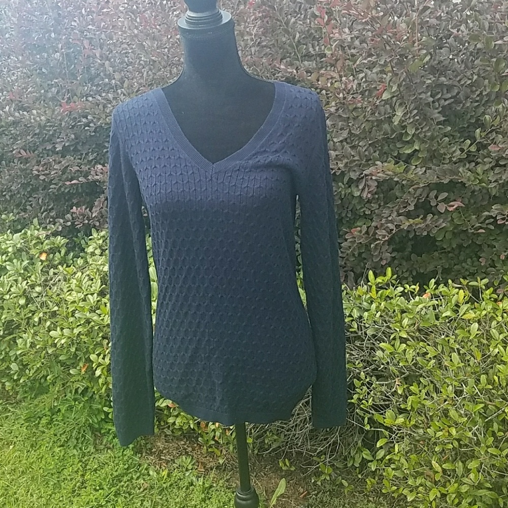New Tommy Hilfiger NAVY BLUE SWEATER SIZE SMALL