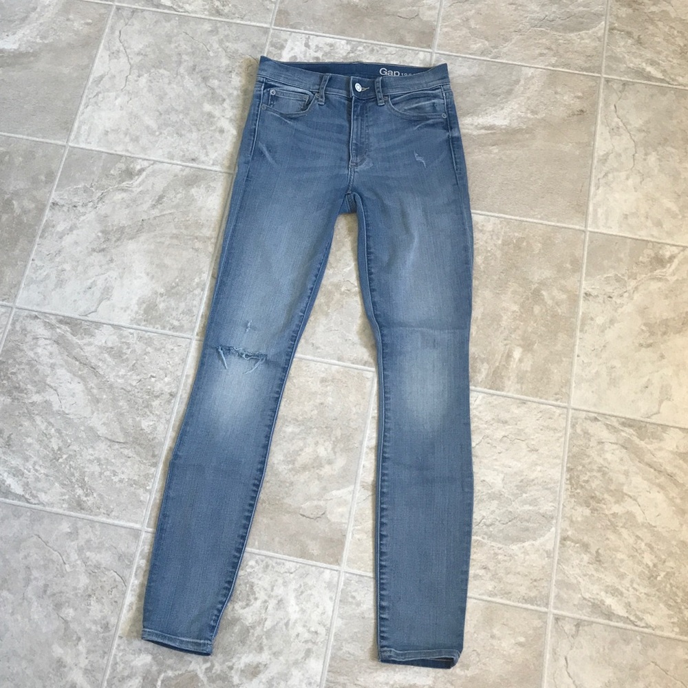 Gap true skinny jeans