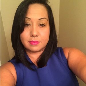 Meet your Posher, Eva