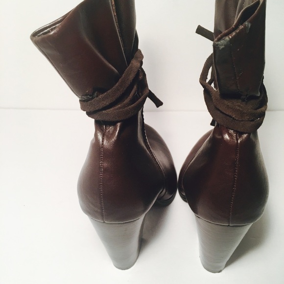 NINE WEST NINE  &CO - Picture 3 of 8