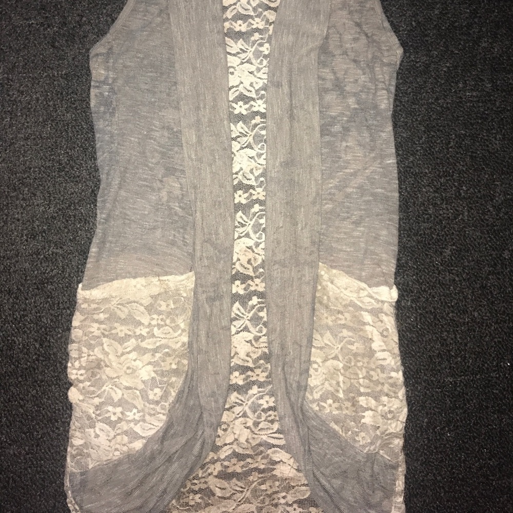 Daytrip lace tunic