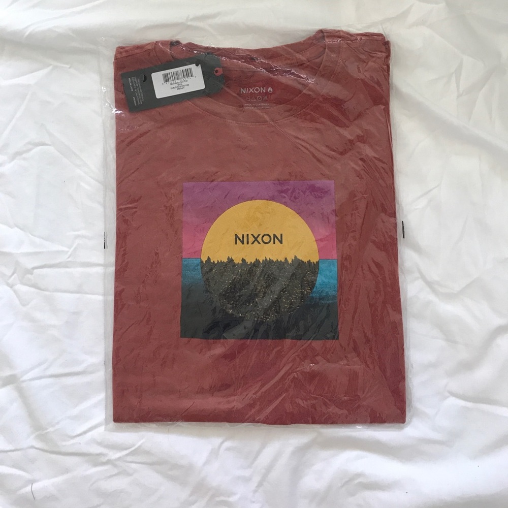NWT - Nixon T-Shirt color is Brick Size M
