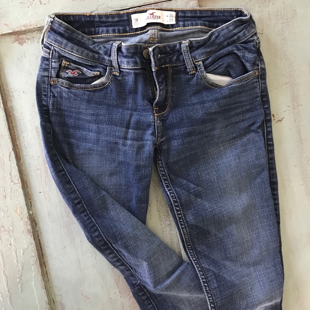 Hollister skinny jeans with ankle zipper size 3R