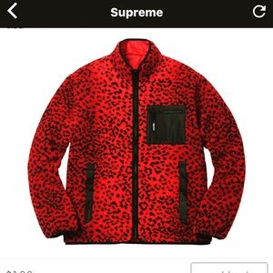 Supreme Reversible jacket from week 3 of FW/17.