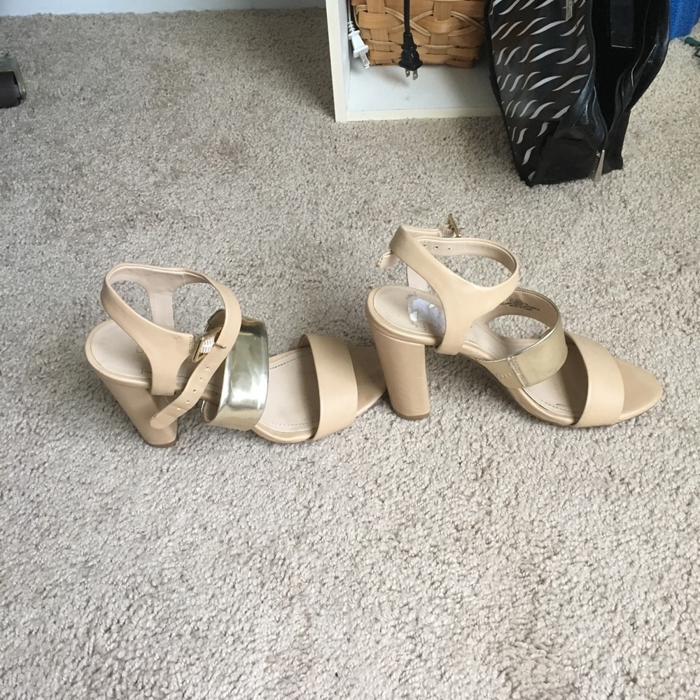 Tan/gold block heels