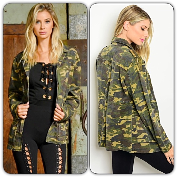 💥HOTSALE💥Camo Military Utility Jean Jacket Sold - Picture 4 of 8