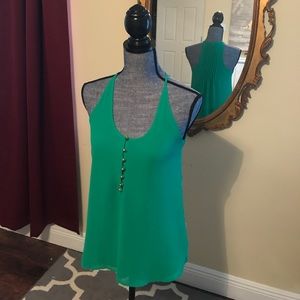 Green top with ribbed back
