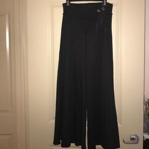 Young, Fabulous & Broke Sweatpants