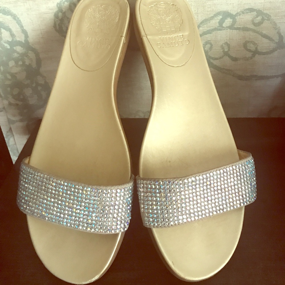 Vince Camuto Iridescent *Bling Slides